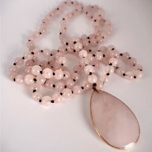 Rose Quartz Pendant Necklace